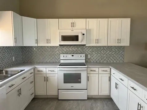 Betty Rockwell Drive Blue Bliss Abaco BS