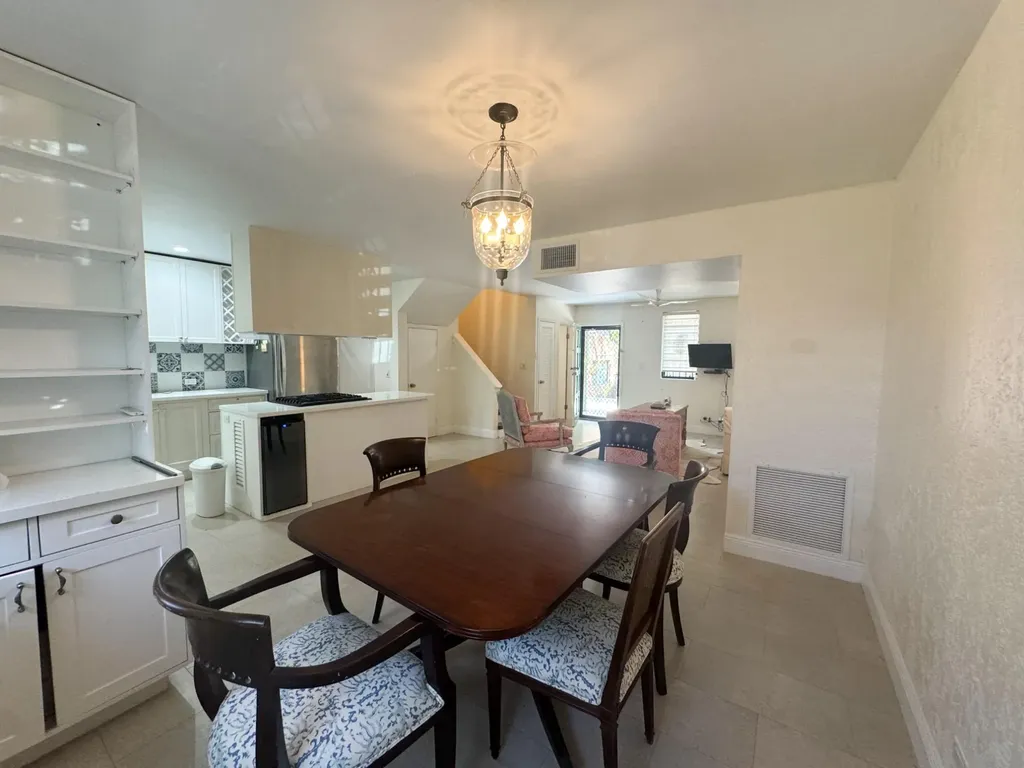 Desert Rose, Old Fort Bay New Providence Paradise Island BS