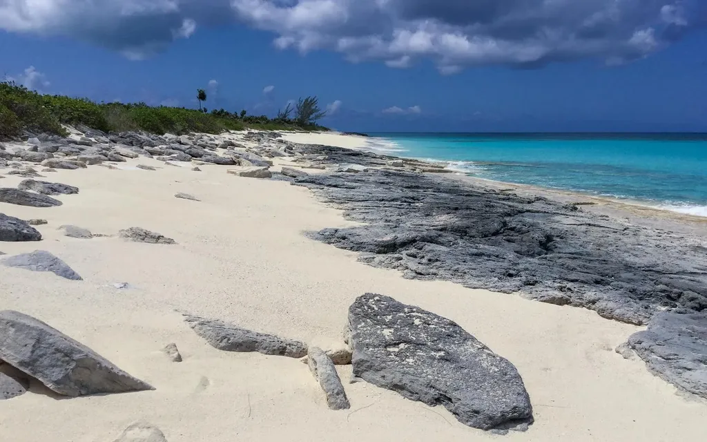 Beachfront Lot Sugar Loaf San Salvador BS