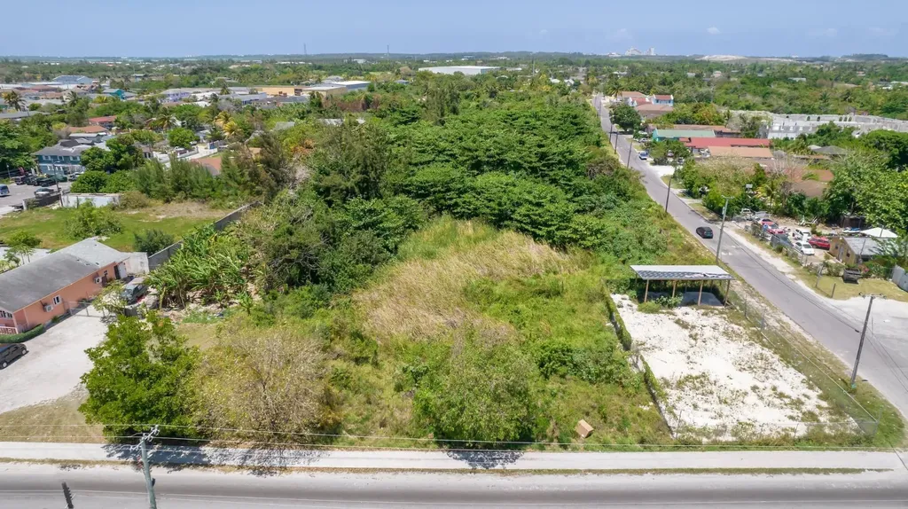 2 Acres - Carmichael Road New Providence Paradise Island BS