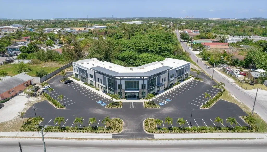 2 Acres - Carmichael Road New Providence Paradise Island BS