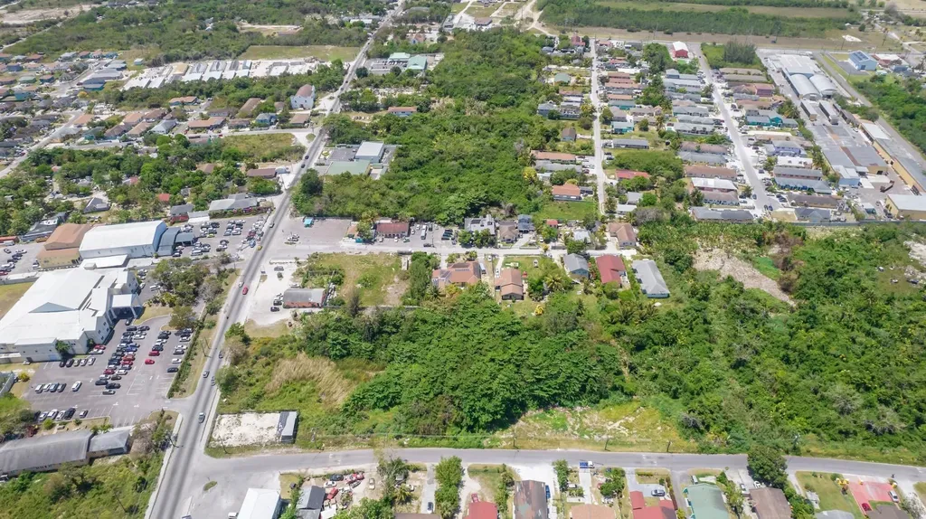 2 Acres - Carmichael Road New Providence Paradise Island BS