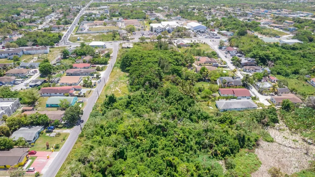 2 Acres - Carmichael Road New Providence Paradise Island BS