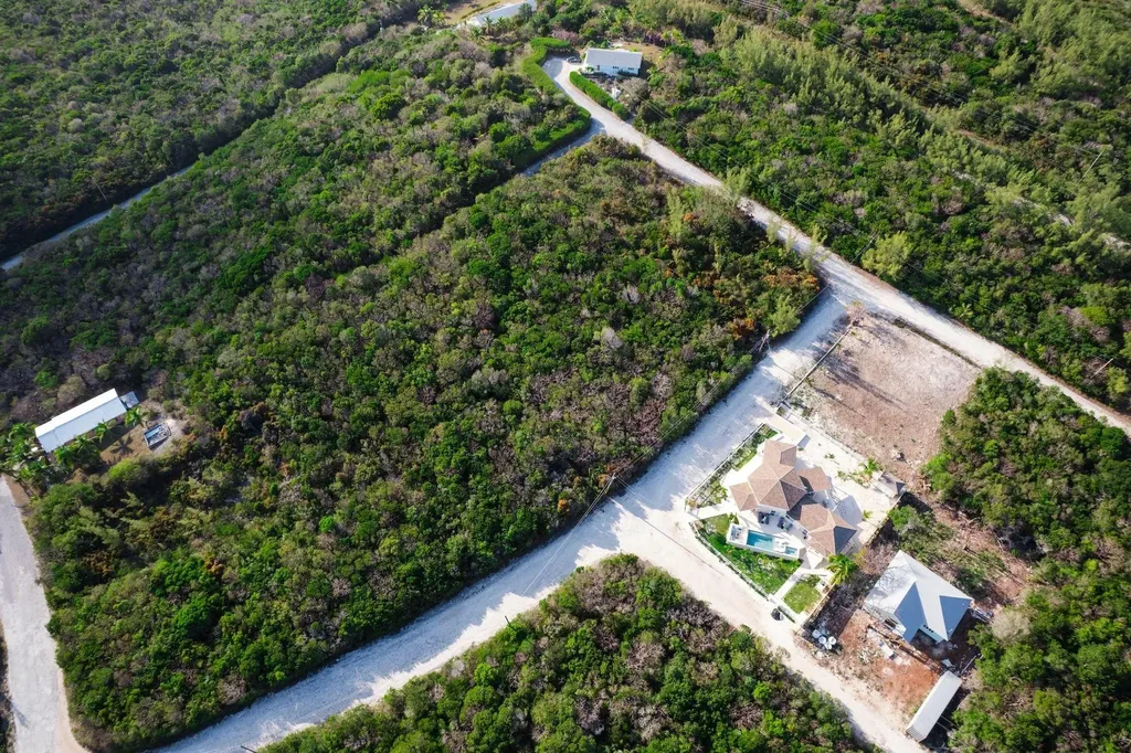 Lot 14 Block 36 Section C Eleuthera BS