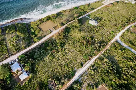 Smuggler's Hill Road Eleuthera BS