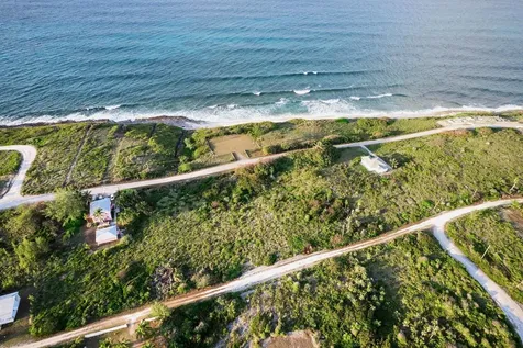 Smuggler's Hill Road Eleuthera BS