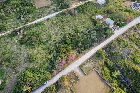 Smuggler's Hill Road Eleuthera BS