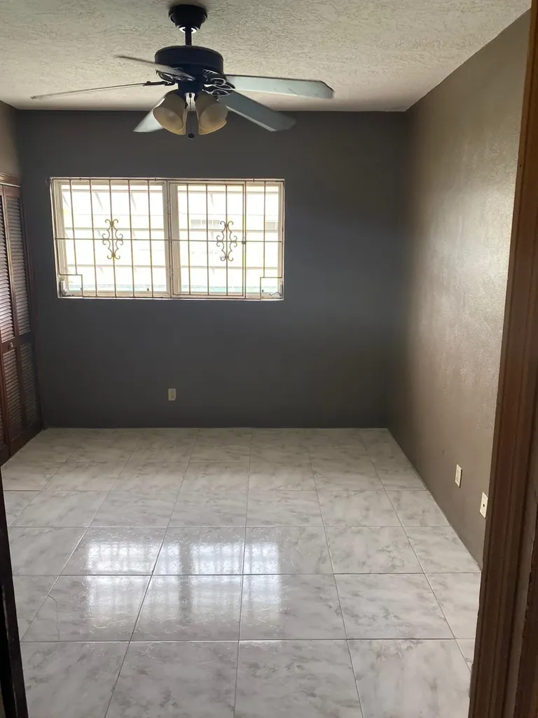 Lynden Pindling Estates 3417 New Providence Paradise Island BS