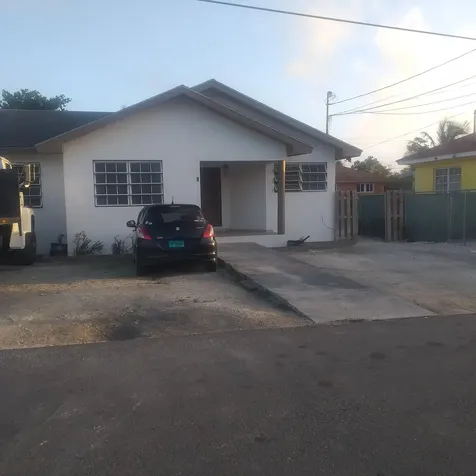 Lynden Pindling Estates 3417 New Providence Paradise Island BS