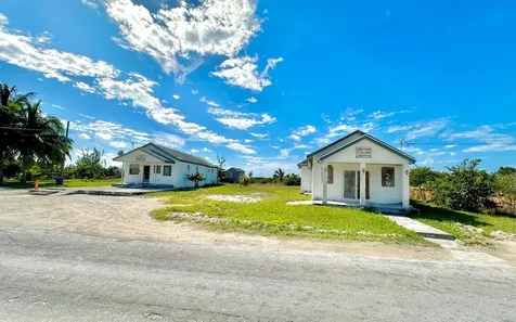 Canal Front Home Dumfries Cat Island BS