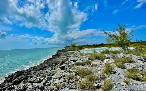 Canal Front Home Dumfries Cat Island BS