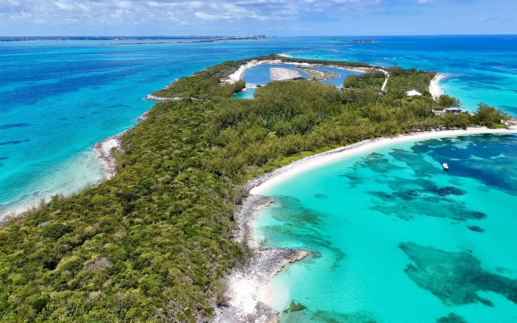 Lot 10, Rose Island Beach New Providence Paradise Island BS