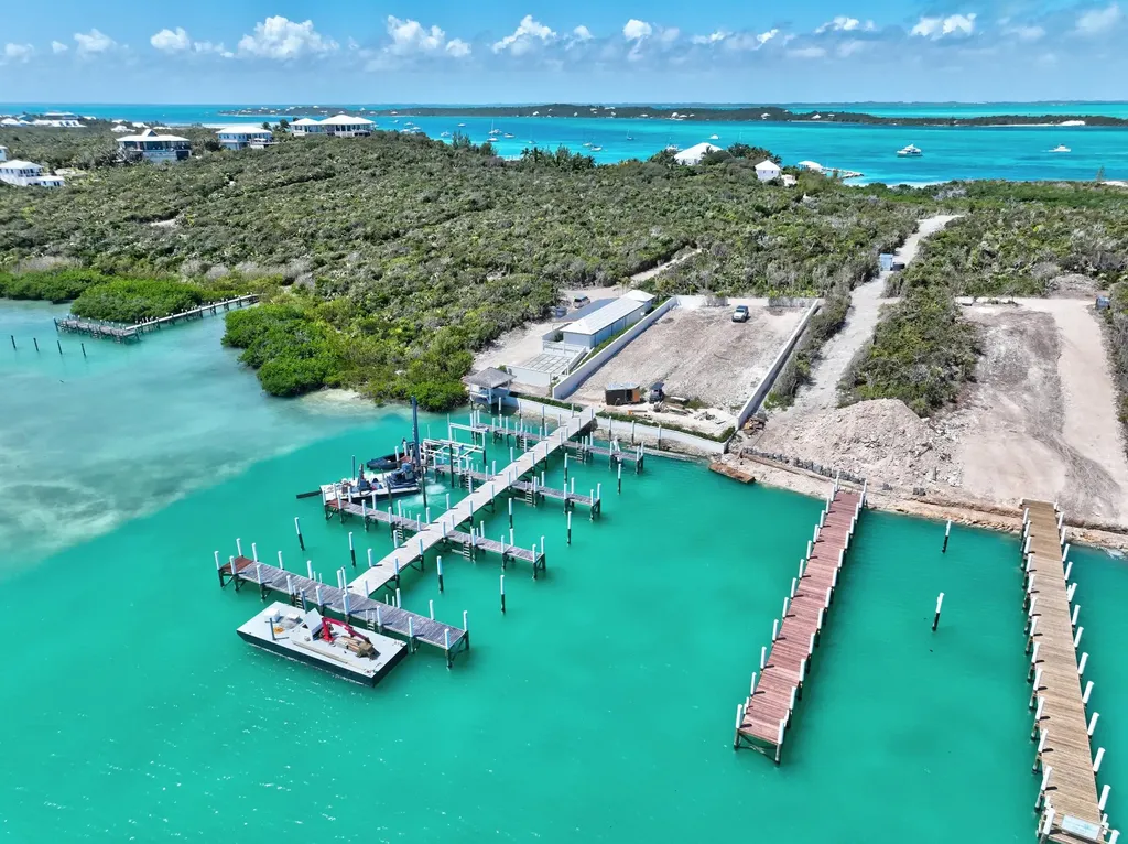 Coconut Lane Waterfront Abaco BS