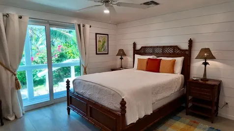 Serenity Abaco BS