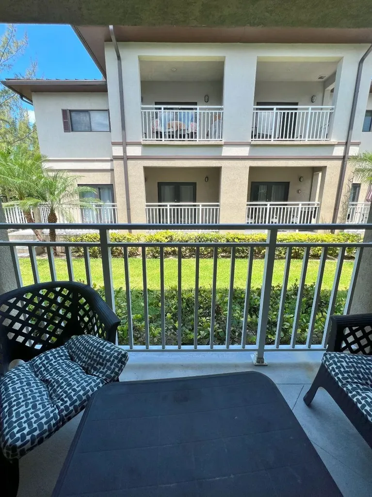 Venetian West New Providence Paradise Island BS