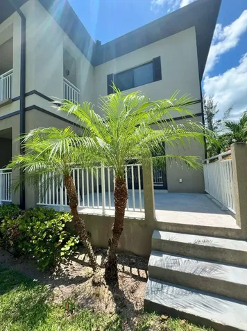 Venetian West New Providence Paradise Island BS