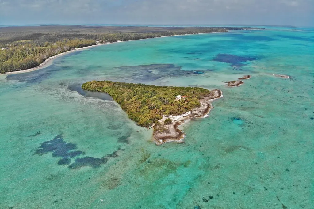 Swain's Cay Andros BS