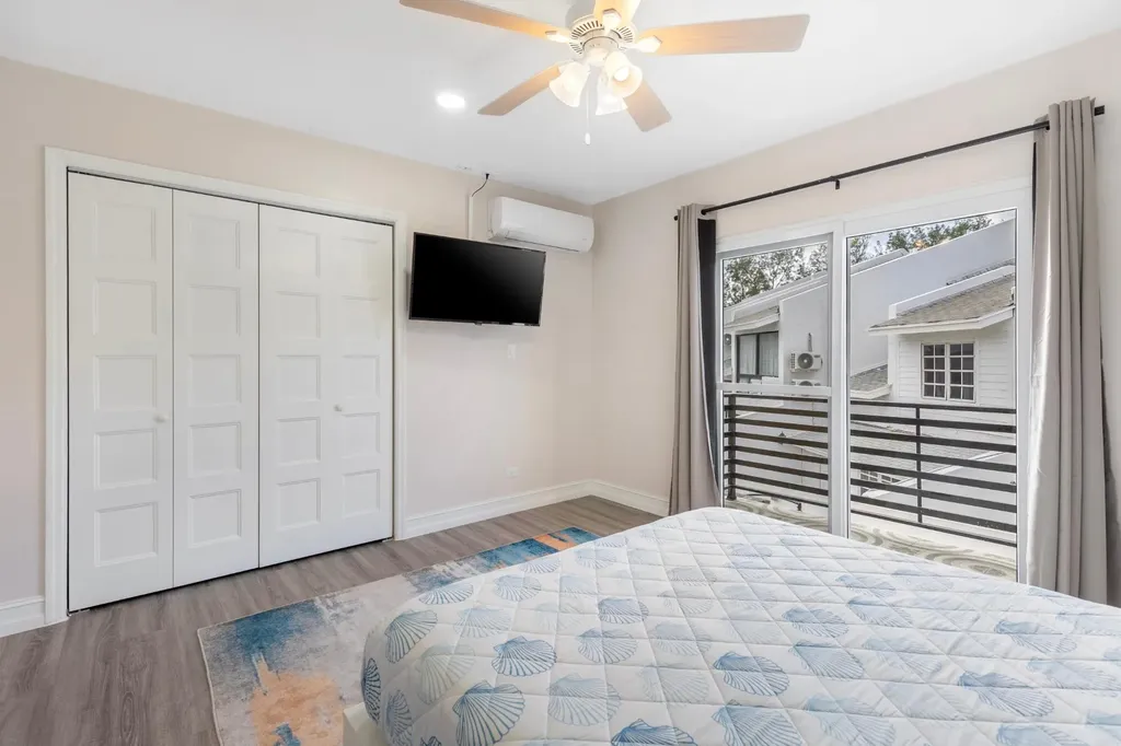 Cable Beach Fourplex New Providence Paradise Island BS