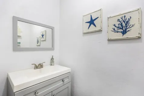 Cable Beach Fourplex New Providence Paradise Island BS