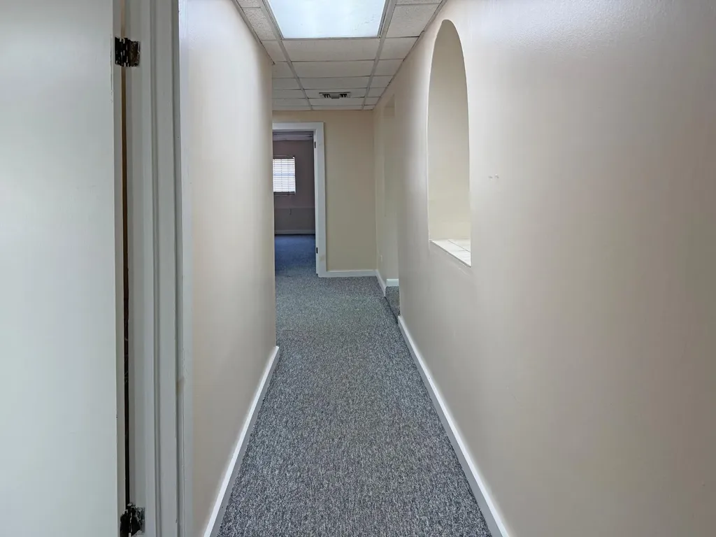 Office 2 Bay Street Business Cente New Providence Paradise Island BS