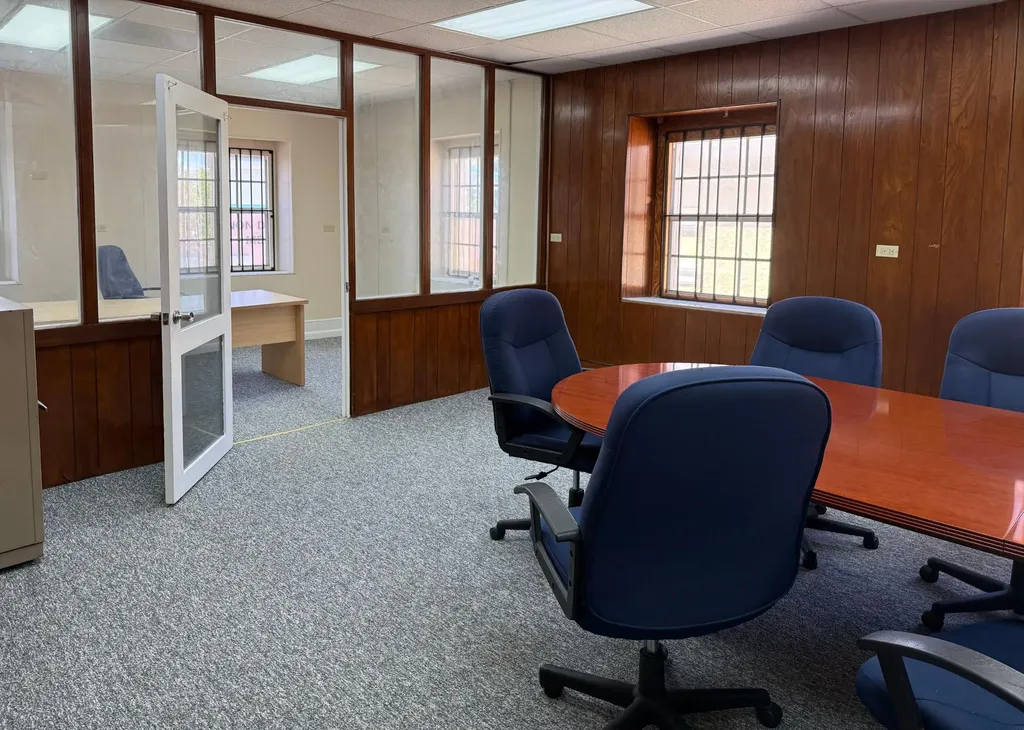 Office 2 Bay Street Business Cente New Providence Paradise Island BS