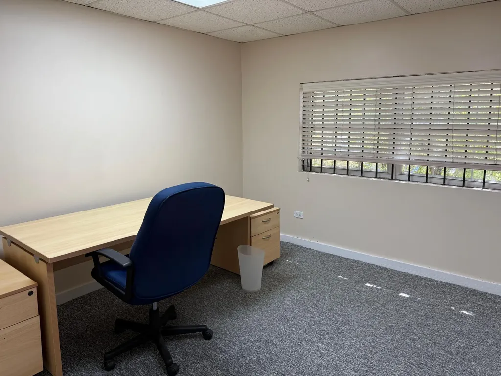 Office 2 Bay Street Business Cente New Providence Paradise Island BS