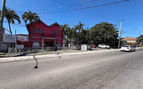 East Street & Palm Tree Avenue New Providence Paradise Island BS