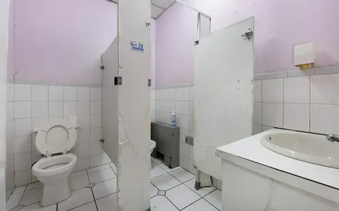 East Street & Palm Tree Avenue New Providence Paradise Island BS