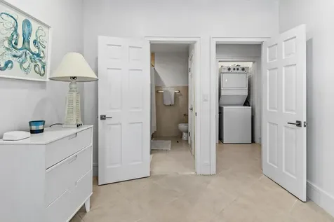 Island Lane New Providence Paradise Island BS