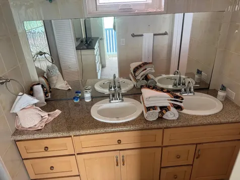 West Bay Street 19 New Providence Paradise Island BS