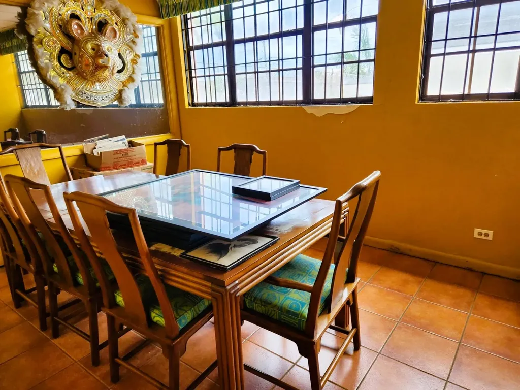 #76 Dowdeswell Street New Providence Paradise Island BS