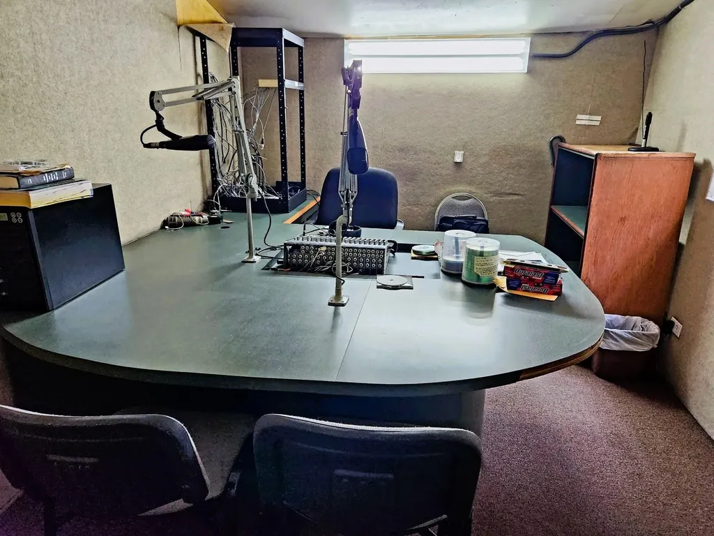 #76 Dowdeswell Street New Providence Paradise Island BS