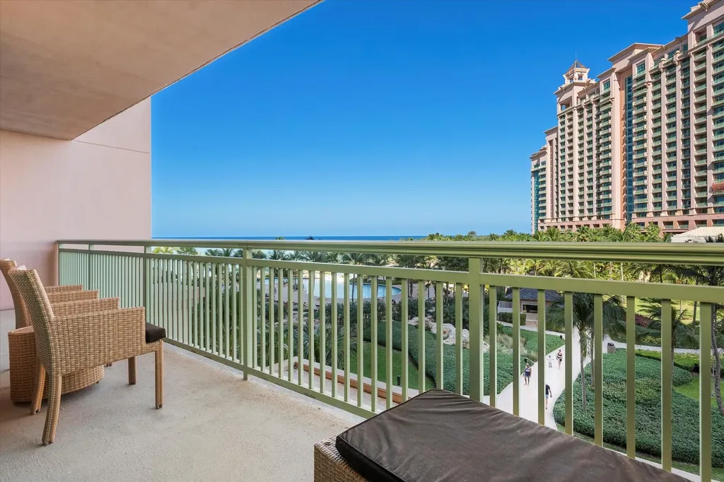 The Reef New Providence Paradise Island BS