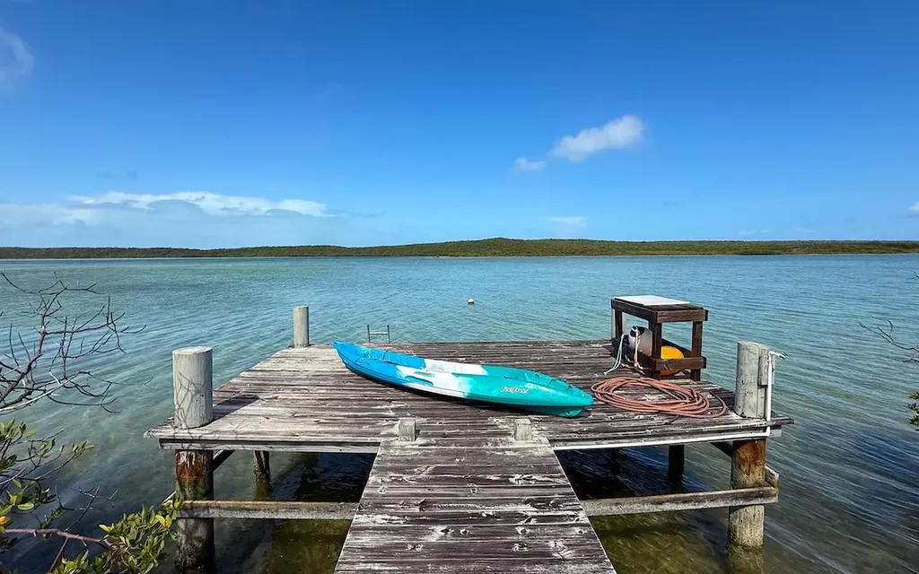 Whatavue Windermere Isl. Eleuthera BS