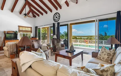 Whatavue Windermere Isl. Eleuthera BS