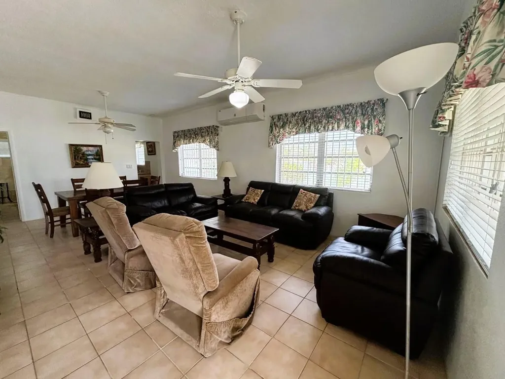 Harmony Hill #14 New Providence Paradise Island BS