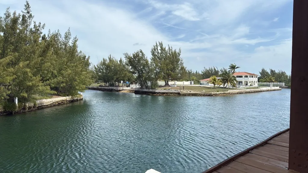 #2 & #3 Port Of Call Boutique Resort Grand Bahama Freeport BS