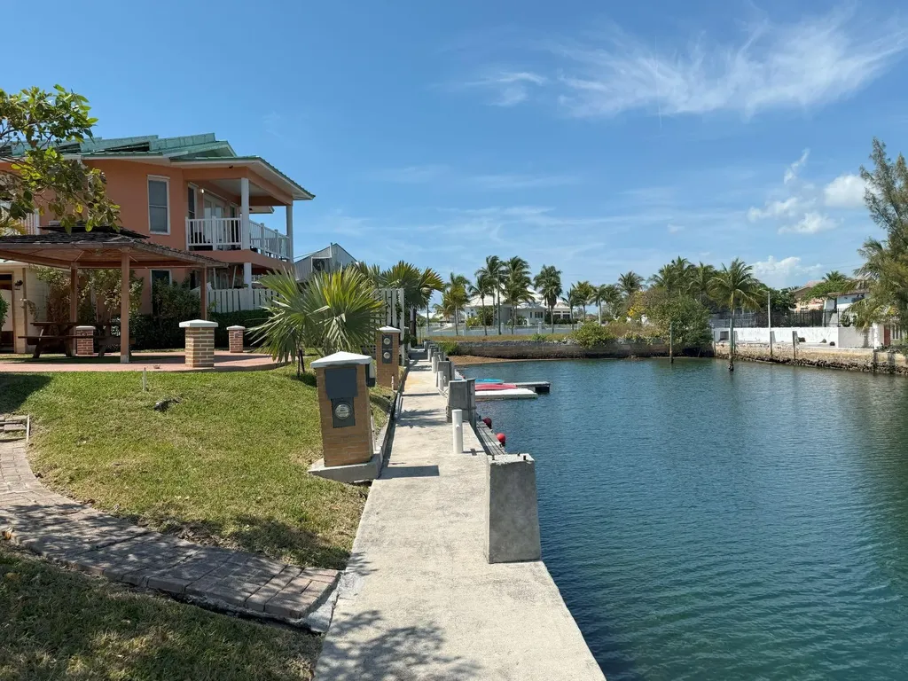 #2 & #3 Port Of Call Boutique Resort Grand Bahama Freeport BS