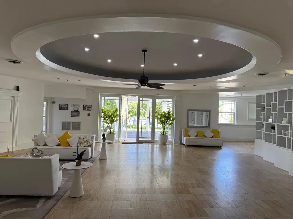 Rawson Court Cable Beach New Providence Paradise Island BS