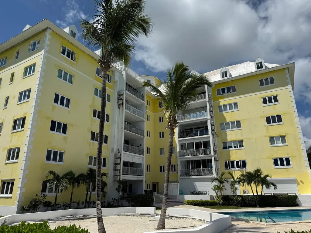 Rawson Court Cable Beach New Providence Paradise Island BS