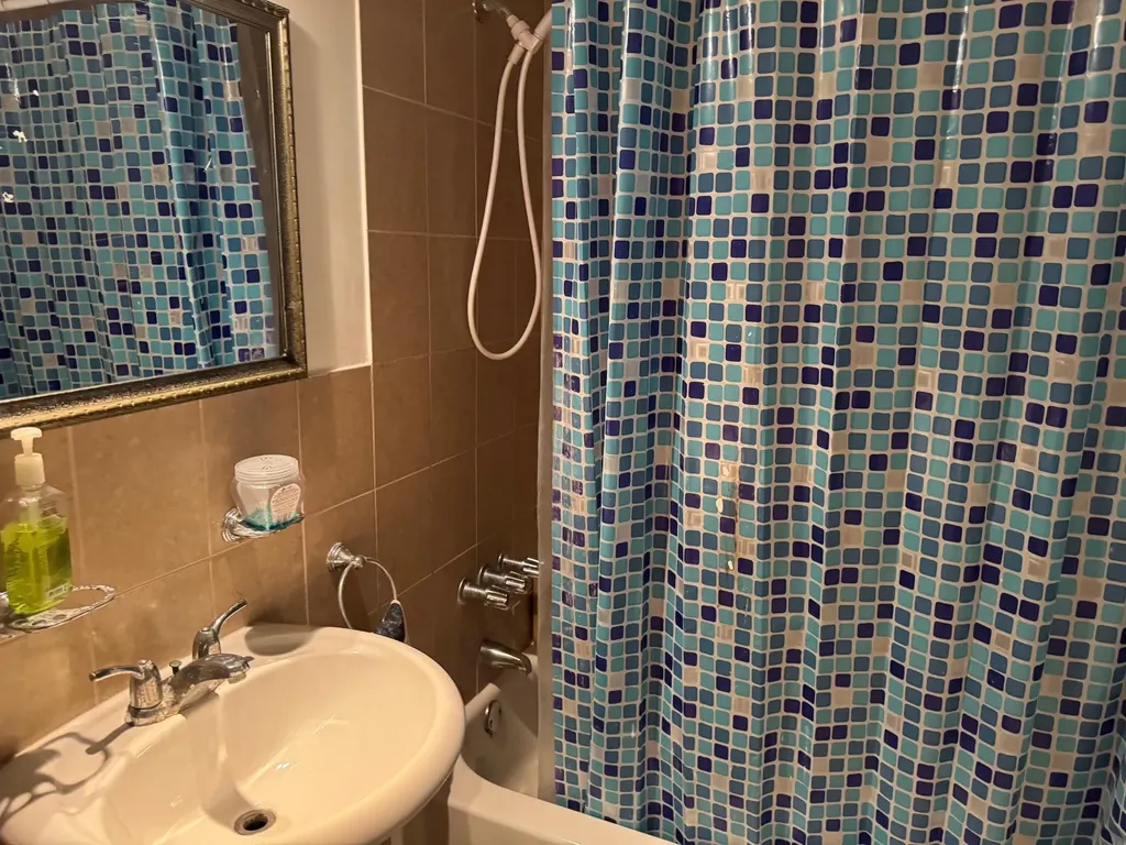 Rawson Court Cable Beach New Providence Paradise Island BS