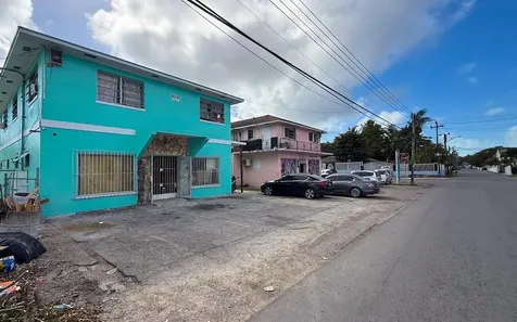 #77 Washington Street New Providence Paradise Island BS