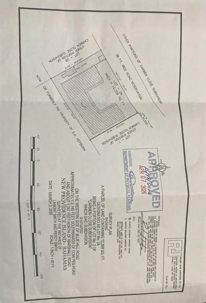 Carmen Close Sub. New Providence Paradise Island BS