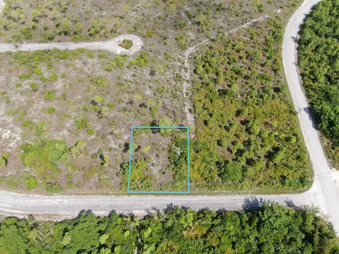 Ingot Drive 4 Grand Bahama Freeport BS