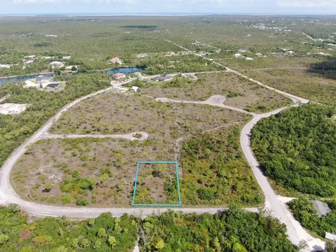 Ingot Drive 4 Grand Bahama Freeport BS