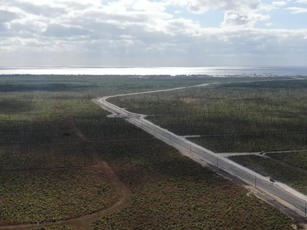 Lucaya Estates 008 Grand Bahama Freeport BS