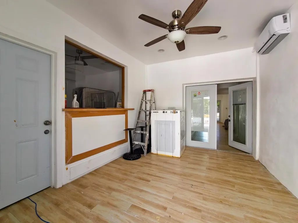 Statyra Vane- Deep Creek Andros BS