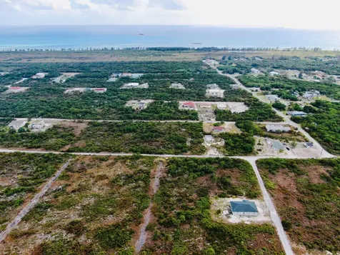 Kopp Street 518 Grand Bahama Freeport BS