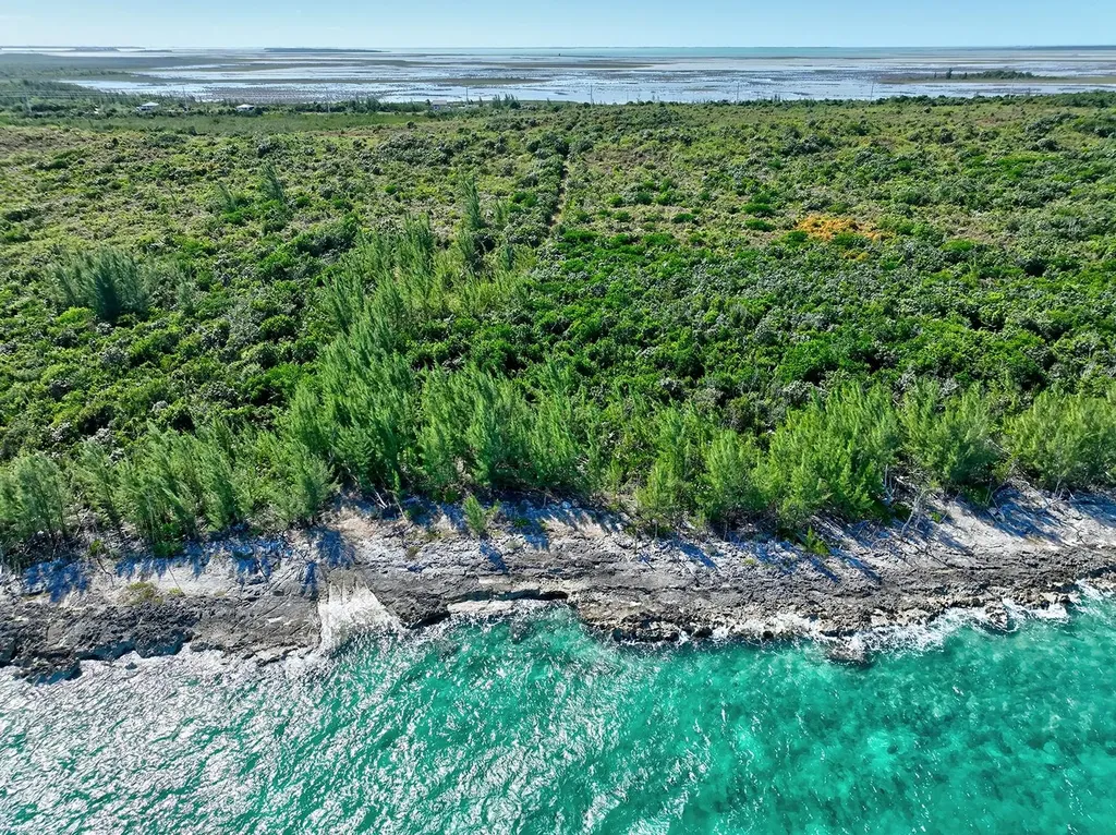 Lot #1 Treasure Cay Abaco BS
