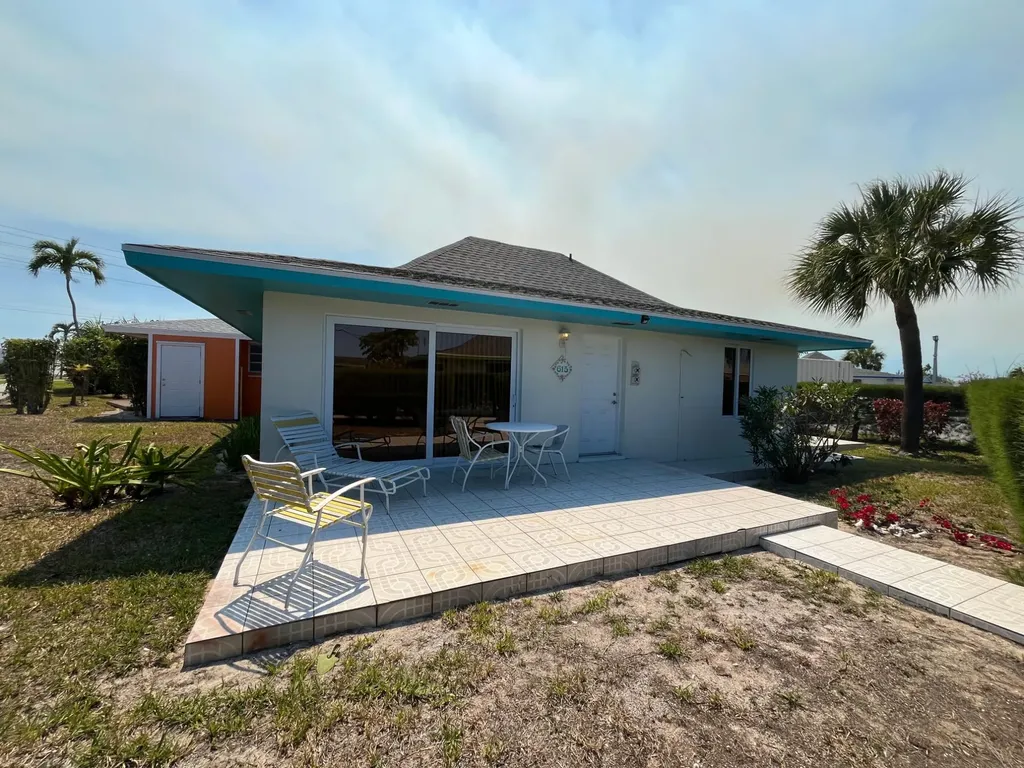 Beach Villas 615 Abaco BS